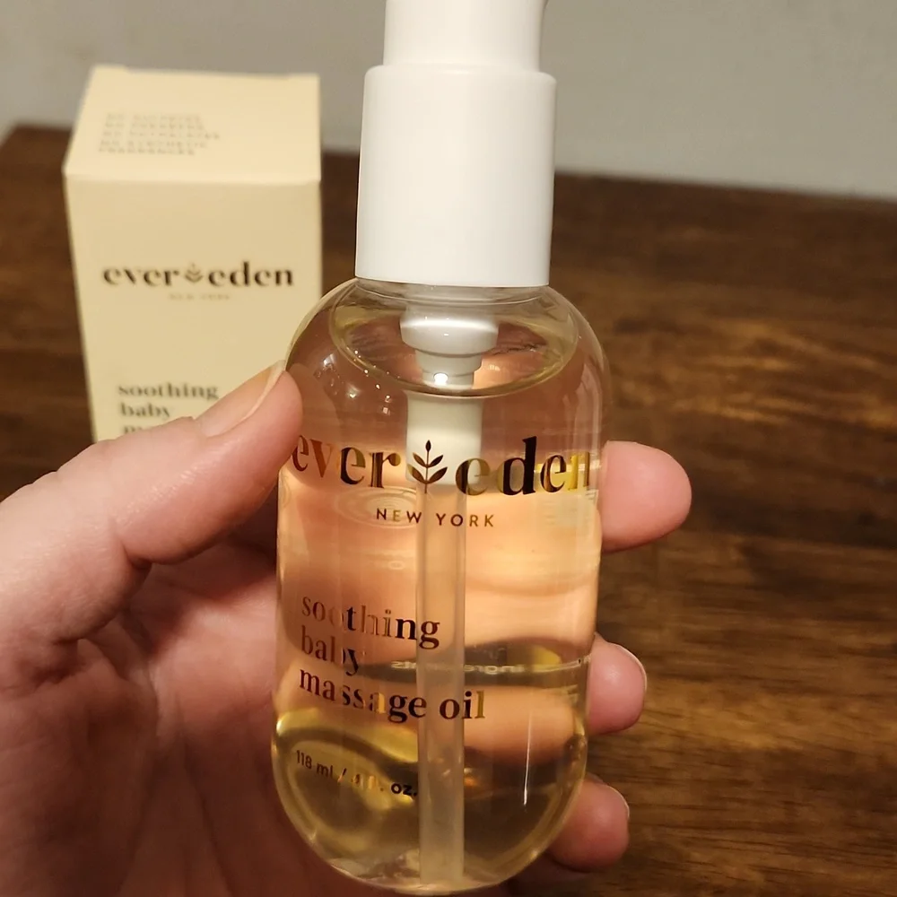 NIB Ever Eden Soothing Baby Massage Oil 4oz
